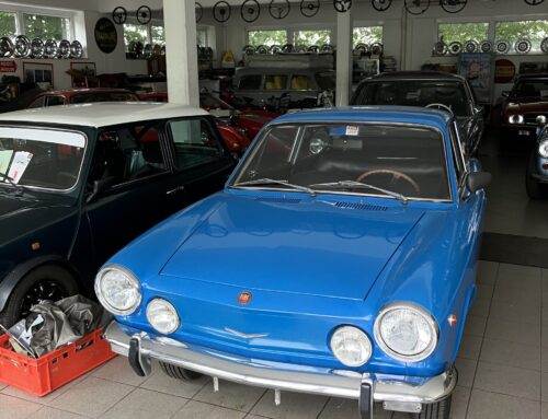 Fiat 850 Coupé blau